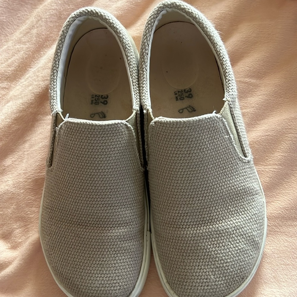 Birkenstock womans Oswego shoes